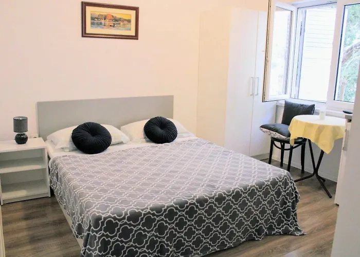 Apt, Promajna, Makarska Rivijera 公寓